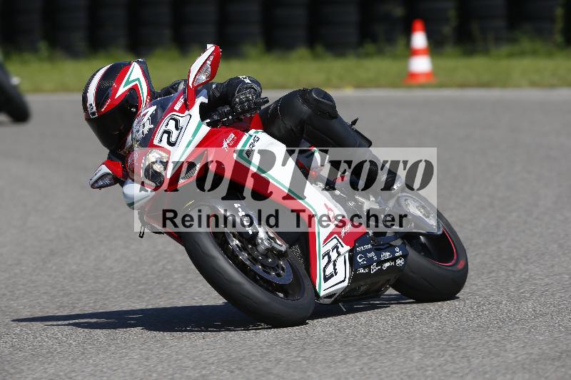 /Archiv-2024/29 12.06.2024 MOTO.CH Track Day ADR/Gruppe gelb/77